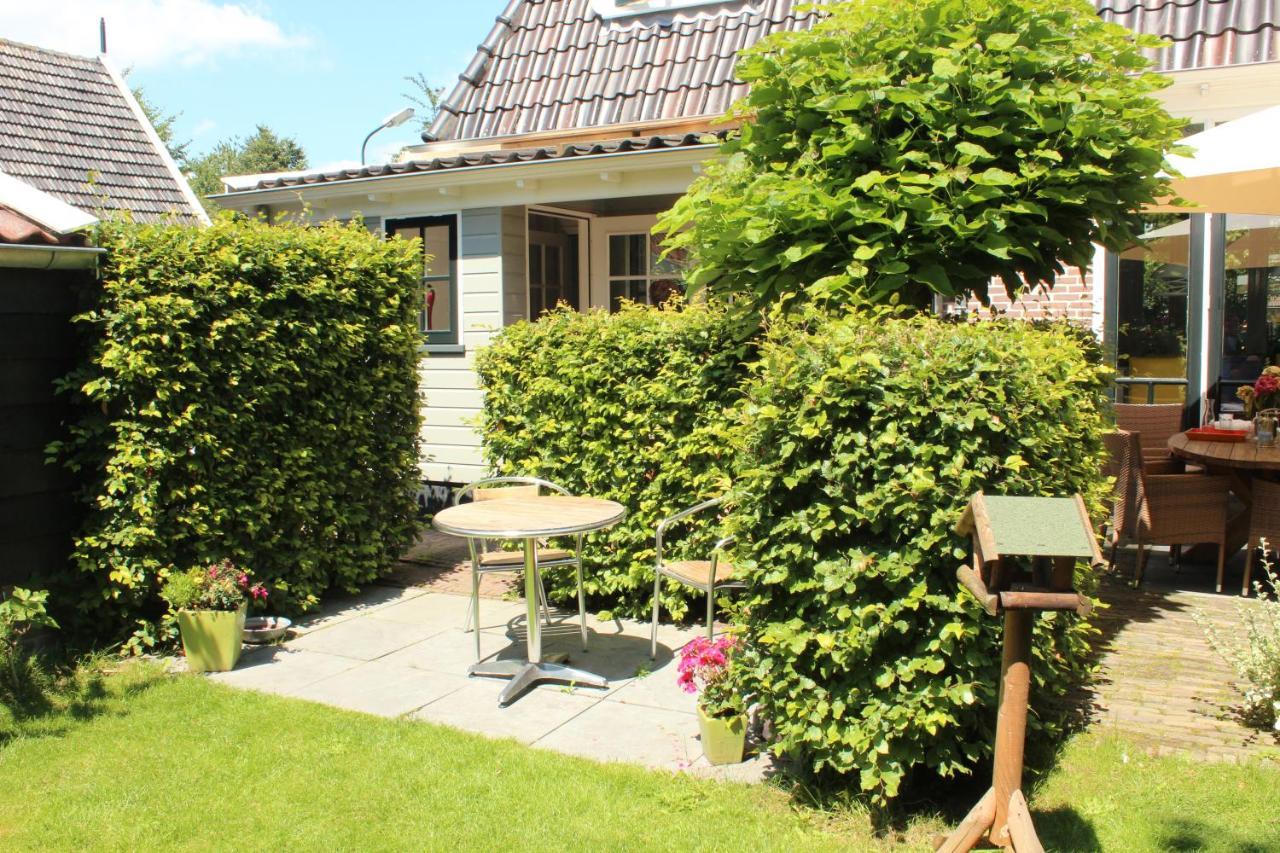 Bed and Breakfast Uniqueludique Middenbeemster Exterior foto